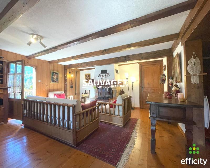 Châlet - 205 m² - 3 pièces