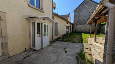 Maison - 112 m² - 4 pièces