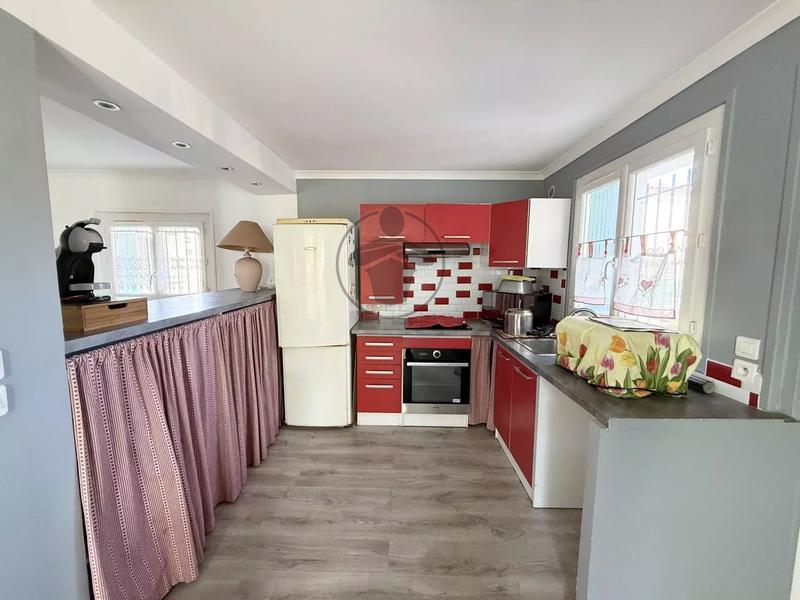 Maison - 90 m² - 3 pièces