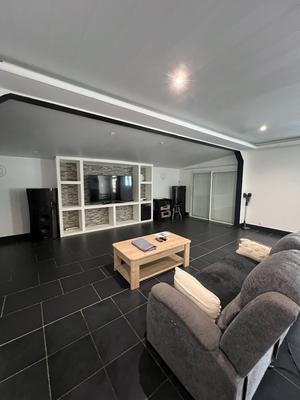 Maison - 159 m² - 5 pièces