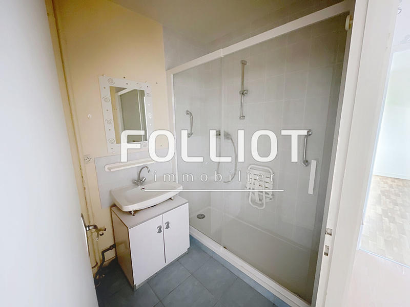 Appartement - 86 m² - 4 pièces