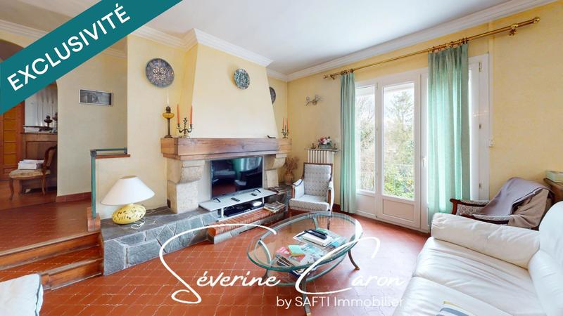 Maison - 185 m² - 9 pièces