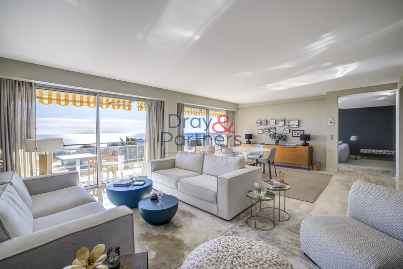 Appartement - 150 m² - 5 pièces