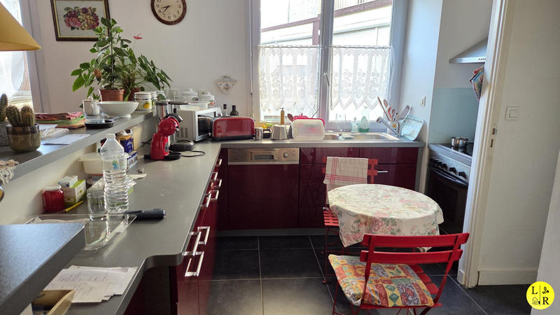 Appartement - 100 m² - 3 pièces