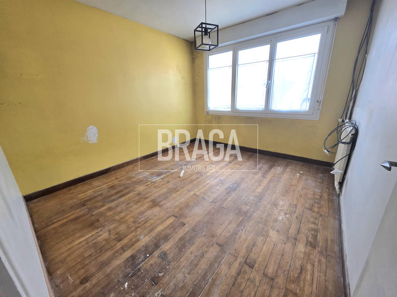 Maison - 83 m² - 4 pièces