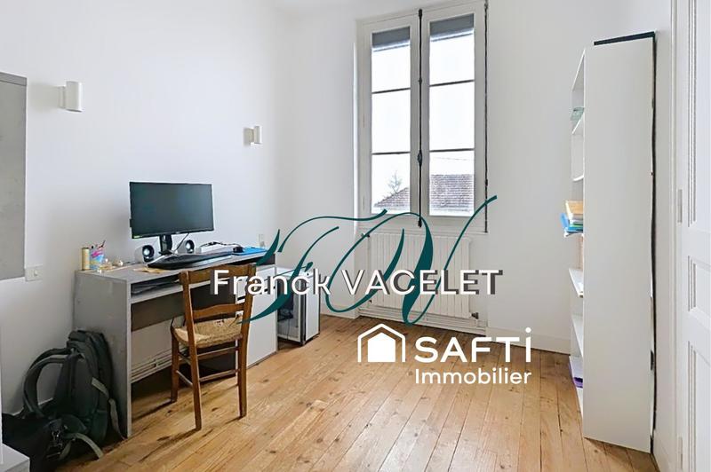 Maison - 80 m² - 4 pièces