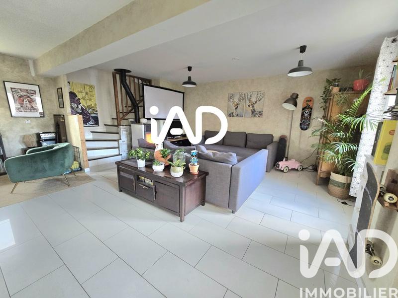 Maison - 155 m² - 5 pièces