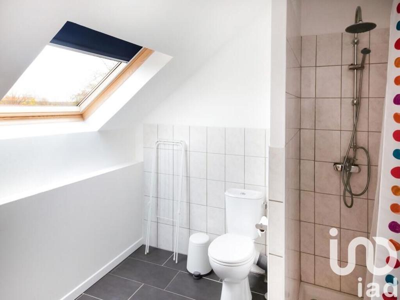 Maison - 300 m² - 9 pièces