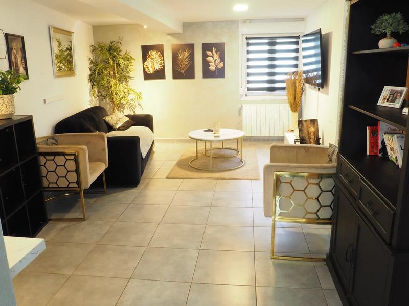Maison - 99 m² - 4 pièces