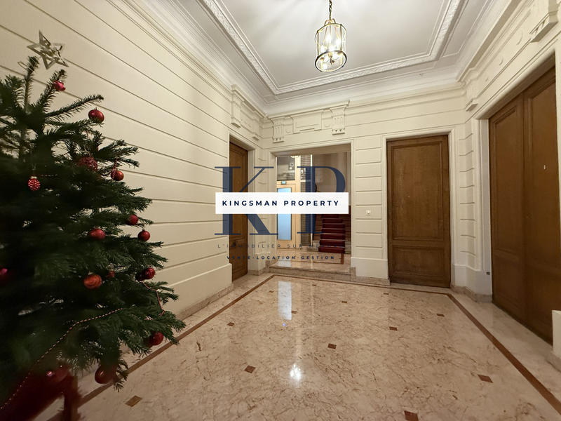 Appartement - 115 m² - 5 pièces