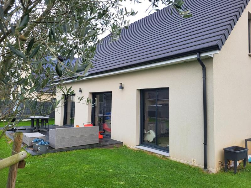 Maison contemporaine - 140 m² - 6 pièces