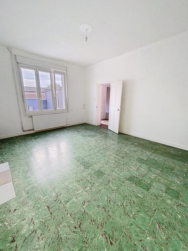 Maison - 88 m² - 5 pièces