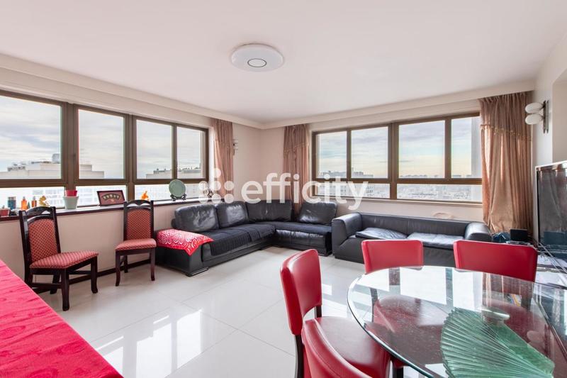 Appartement - 91 m² - 5 pièces