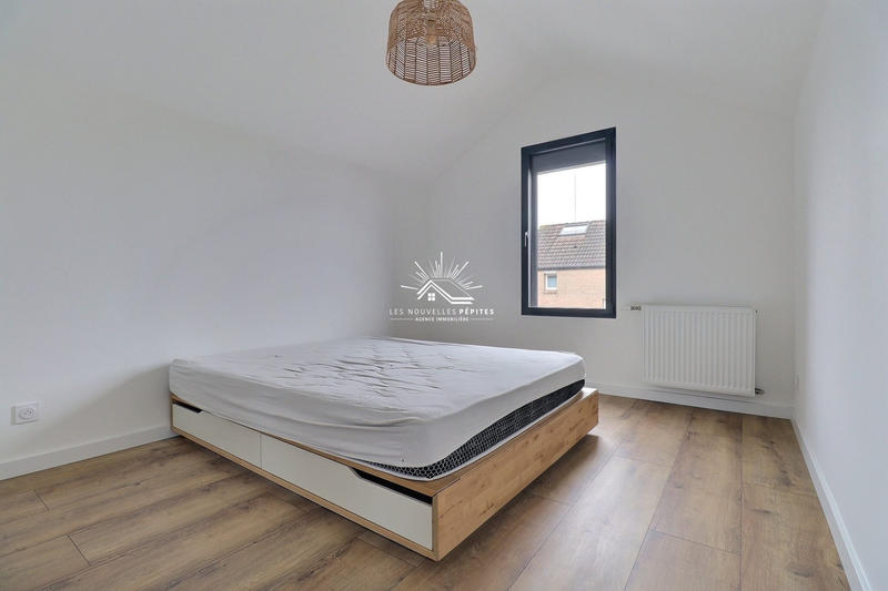 Maison - 90 m² - 4 pièces