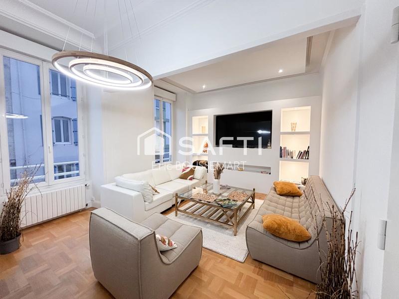 Appartement - 135 m² - 6 pièces