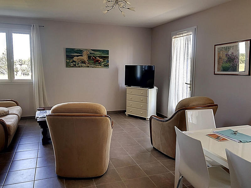 Maison - 216 m² - 9 pièces