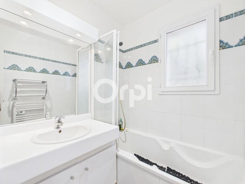 Villa - 141 m² - 5 pièces