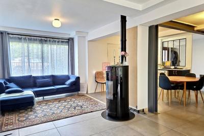 Maison - 126 m² - 7 pièces