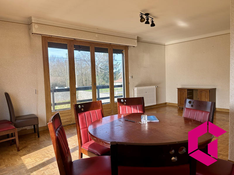 Maison - 121 m² - 5 pièces