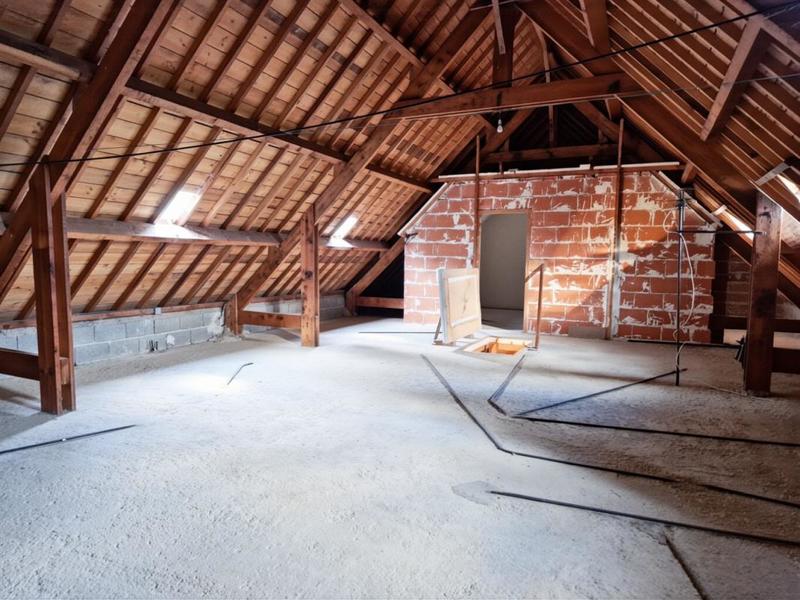 Maison - 104 m² - 5 pièces