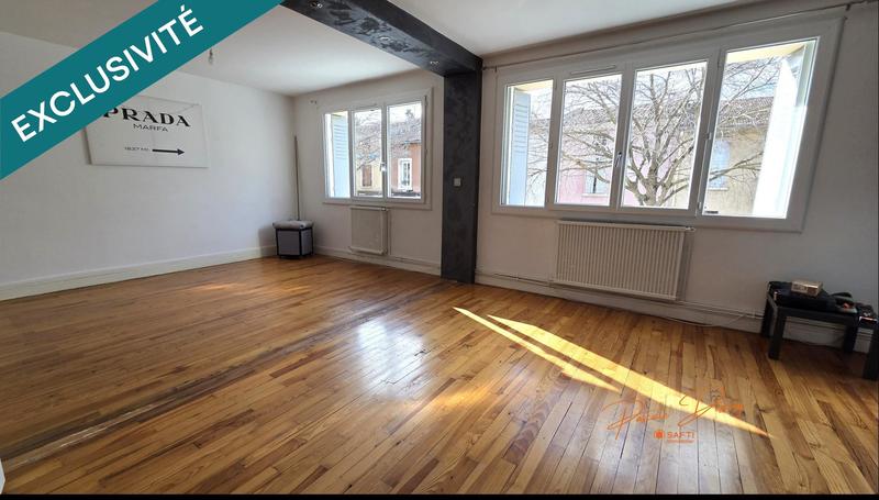 Appartement - 80 m² - 3 pièces