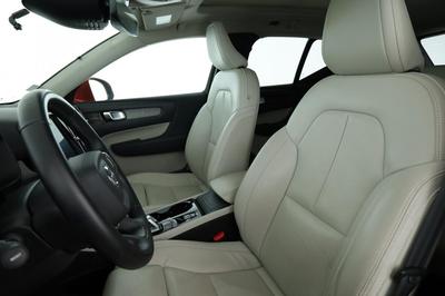 Volvo Xc40 1.5 T2 Inscription Geartronic 8 129 ch