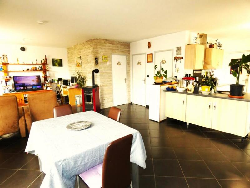 Maison - 102 m² - 5 pièces