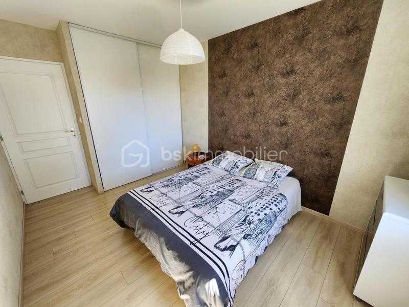 Maison traditionnelle - 146 m² - 5 pièces