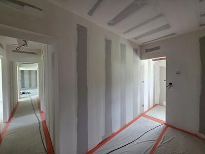 Maison - 104 m² - 4 pièces