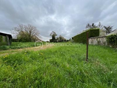 Terrain constructible - 950 m²