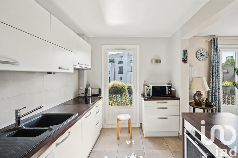 Appartement - 80 m² - 4 pièces