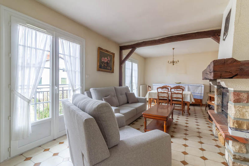 Maison - 123 m² - 7 pièces