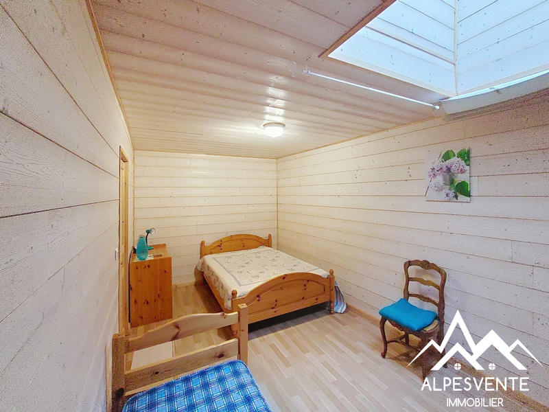 Maison - 160 m² - 5 pièces