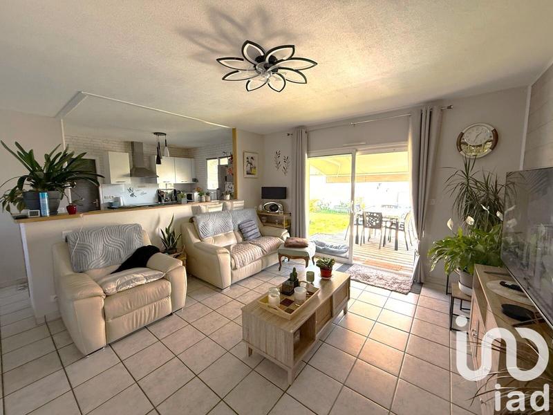 Maison - 90 m² - 4 pièces