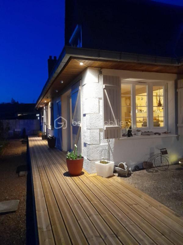 Propriété - 185 m² - 8 pièces