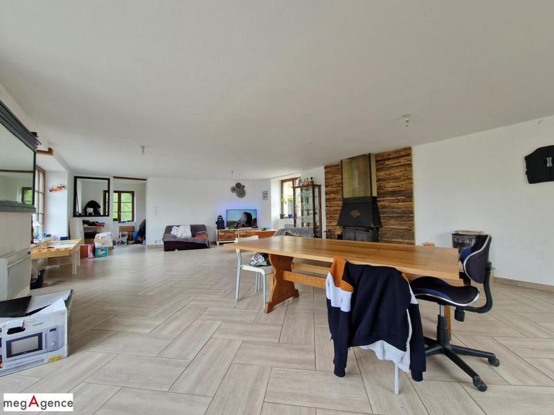 Maison - 135 m² - 4 pièces