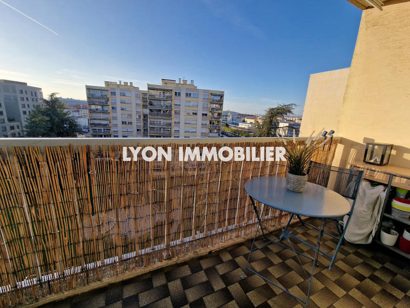 Appartement - 104 m² - 5 pièces