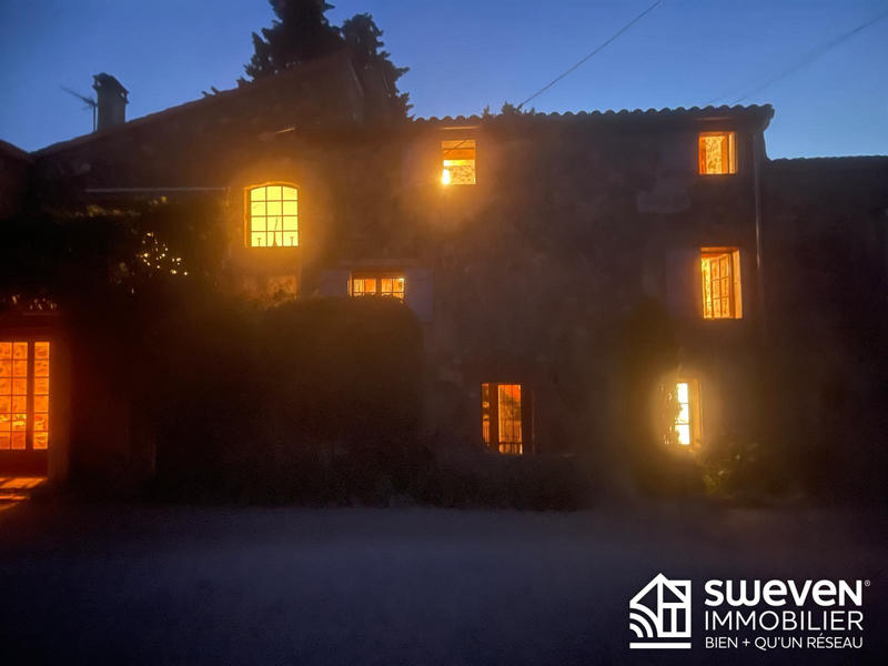 Mas - 150 m² - 5 pièces