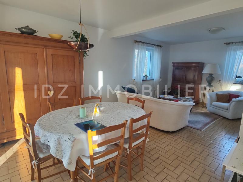 Maison - 101 m² - 5 pièces