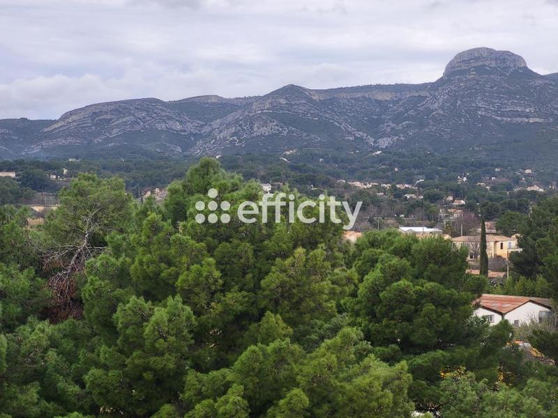 Appartement - 76 m² - 4 pièces