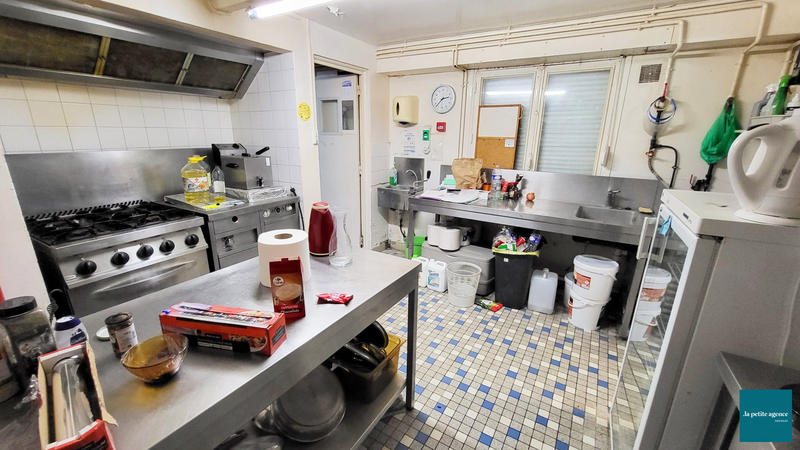 Maison - 366 m² - 20 pièces