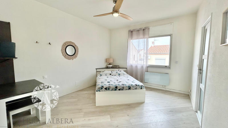 Villa - 259 m² - 7 pièces