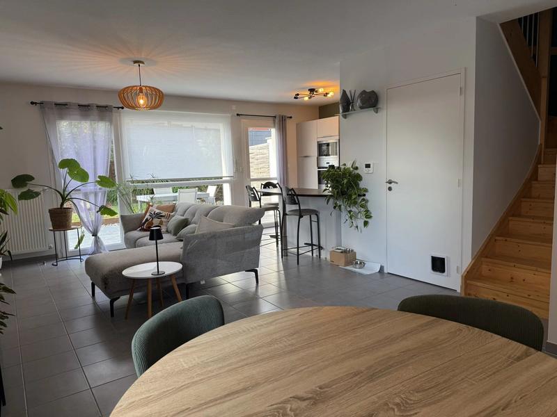 Maison - 87 m² - 4 pièces