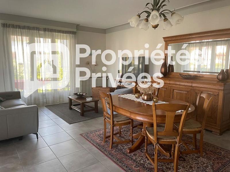 Maison - 111 m² - 5 pièces