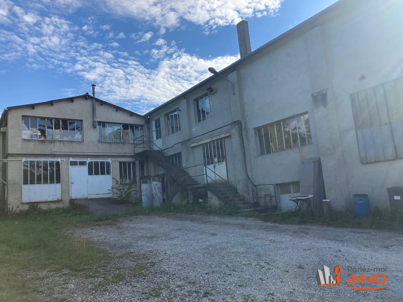 Immeuble - 3 600 m²