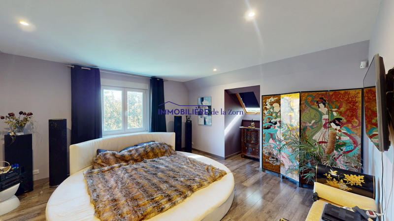 Maison - 199 m² - 6 pièces