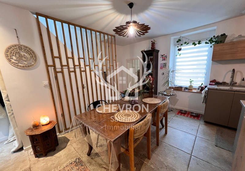 Maison - 87 m² - 4 pièces