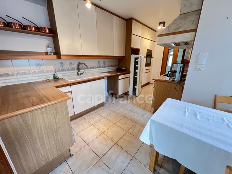 Maison - 138 m² - 6 pièces