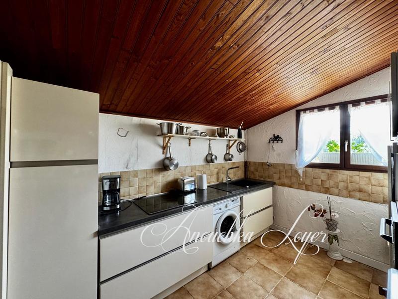 Maison - 114 m² - 6 pièces