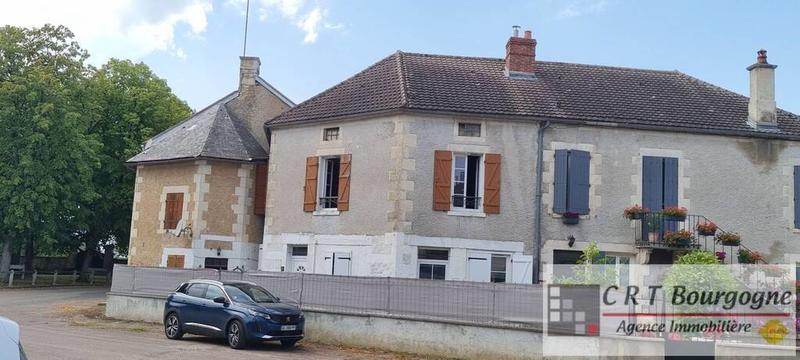 Maison - 102 m² - 5 pièces